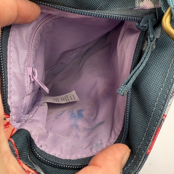 Dakine Floral Crossbody Bag - Picture 3 of 9